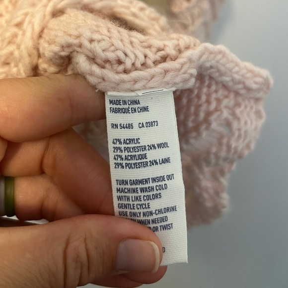 American Eagle NWT Blush Open Knit Crochet Wool Blend Sweater - Picture 5 of 9